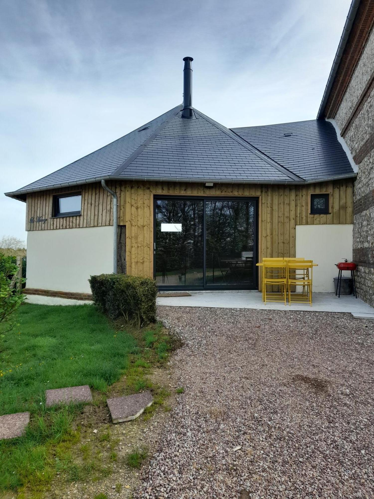 Le Manege Villa Thiétreville Exterior photo